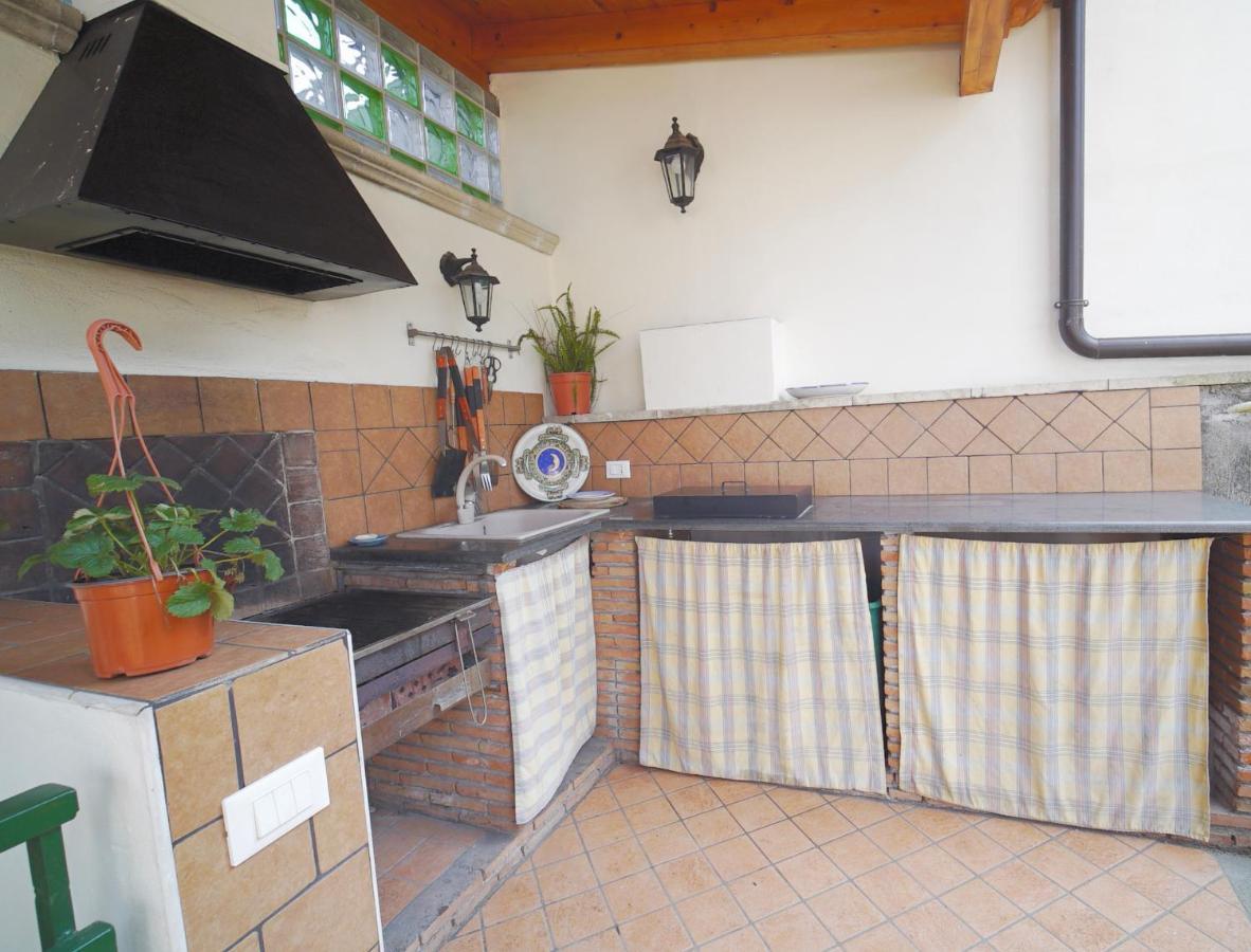 Etna Rooftop Apartment ペダーラ エクステリア 写真
